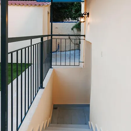 Be Crete - Erofili * Hanya