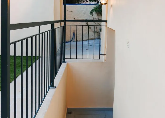 Be Crete - Erofili * Χανιά